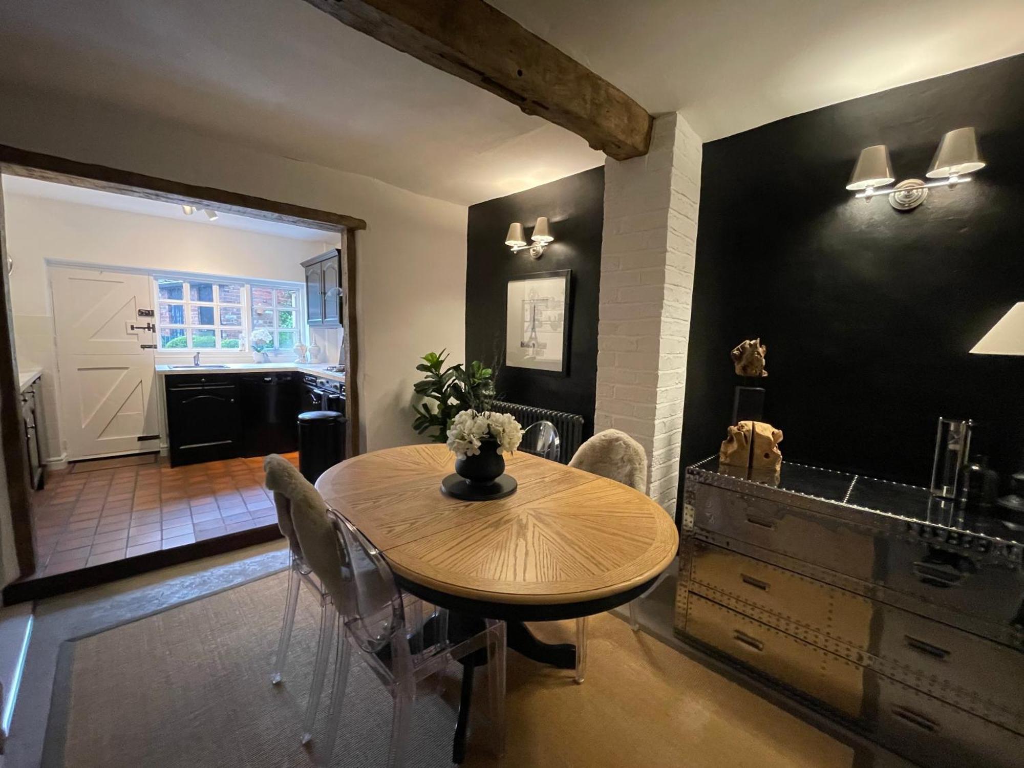 Entire Georgian Luxury Home - 3 Storey- High St Henley-In-Arden -Two Bedrooms-Sleeps 4 Exterior foto